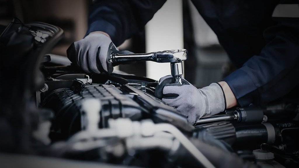 ¿Cada cuánto dar servicio a un carro de trabajo?